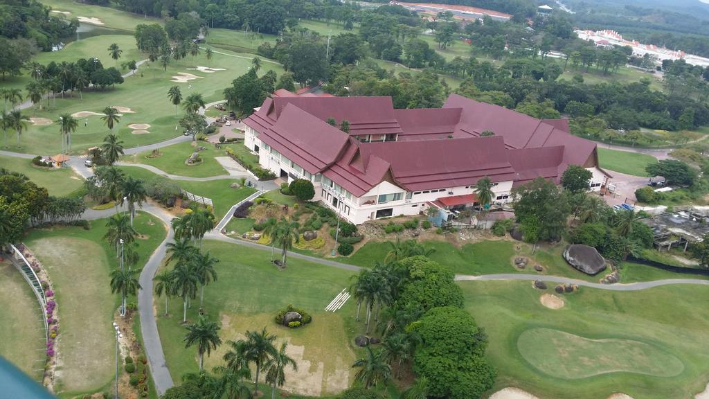 Condo D'Savoy @The Resort, Alor Gajah Melaka Zewnętrze zdjęcie